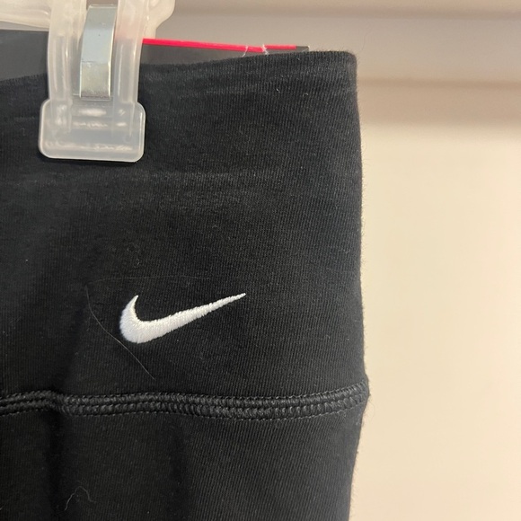 FINAL PRICE NWT Nike Legend 2.0 Regular Fit Pants - Picture 2 of 5